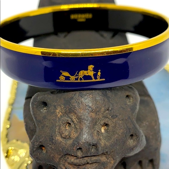 HERMES CALECHE BLUE ENAMEL GOLD BANGLE - Picture 3 of 7